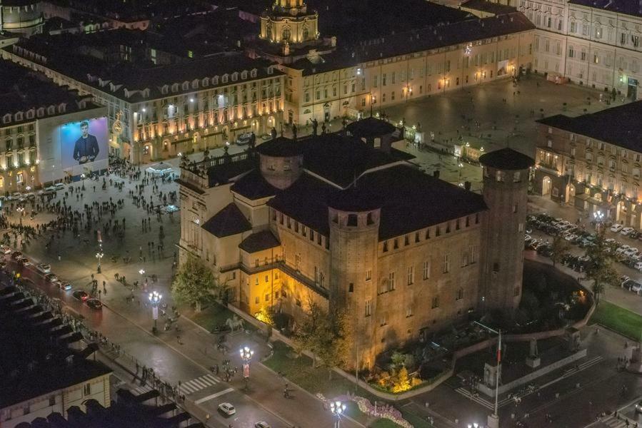 Un Soffice Nido Nel Cuore Di Torino Eksteriør billede